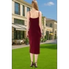 Vücudu Saran Şık Midi Boy Askılı Polyester Örme Elbise Özel Tasarım Seçkin Malzeme Yüksek Kalite
