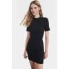 Yazlık Kısa Elbise Örme Kumaş Bodycon Kesim Düğme Detaylı Rahat Ve Şık Modern Stil