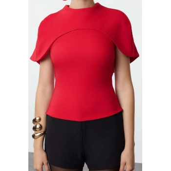 Kadın Moda Şık Üst Giyim Uzun Bisiklet Yaka Fitted Kalıp Dokuma Yaka Detaylı Bluz