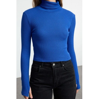 Kadın Şık Crop Balıkçı Yaka Slim Kalıp Örme Fitted Vücuda Oturan Parmak Detaylı Fitilli Esnek Bluz