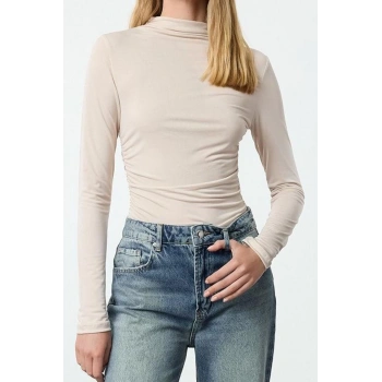 Kadın Moda Şık Regular Dik Yaka Slim Kalıp Örme Büzgü Detaylı Fitted Vücuda Kol Oturan Esnek Bluz