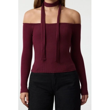 Kadın Moda Şık Crop Carmen Yaka Slim Kalıp Örme Fitilli Şal Detaylı Fitted Vücuda Oturan Esnek Bluz