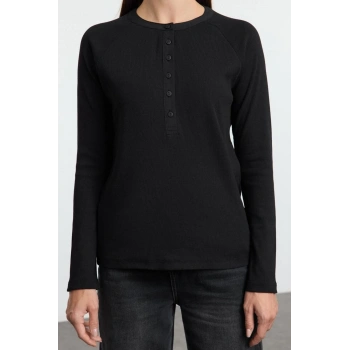 Kadın Şık Regular Düğmeli Yaka Regular Kalıp Örme Düğmeli Normal Kesim Fitilli Esnek Normal Boy Bluz