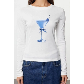 Kadın Şık Regular Bisiklet Yaka Slim Kalıp Örme Baskı ve Fiyonk Detaylı Fitted Vücuda Oturan Bluz