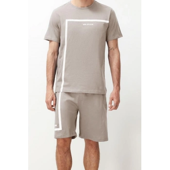 Erkek %100 Pamuk Bisiklet Yaka Kısa Kol Regular Fit Bisiklet yaka Baskılı Örme Şortlu Pijama Takımı