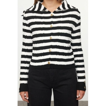 Kadın Moda Şık Regular Devrik Yaka Slim Devrik Yaka Detaylı Triko Hırka