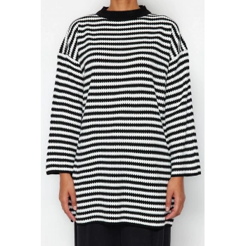 Kadın Tesettür Moda Şık Midi Bisiklet Yaka Uzun Kol Çizgili Triko Kazak
