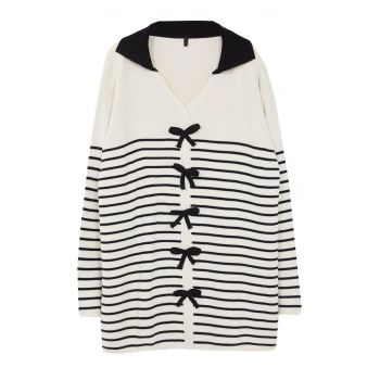 Kadın Tesettür Moda Şık Regular Polo Yaka Uzun Kol Çizgili Fiyonk Detaylı Triko Kazak