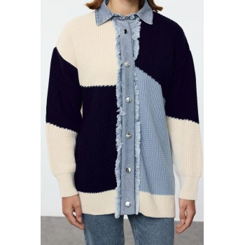 Kadın Tesettür Moda Şık Uzun Gömlek Yaka Uzun Kol Renk Bloklu Denim Kumaşlı Triko Hırka