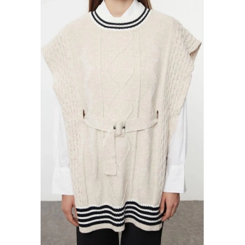 Kadın Tesettür Moda Şık Regular Bisiklet Yaka Uzun Kol Saç Örgü Yandan Bağlamalı Triko Süveter