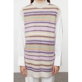 Kadın Tesettür Moda Şık Regular Bisiklet Yaka Uzun Kol Geometrik Desenli Triko Süveter
