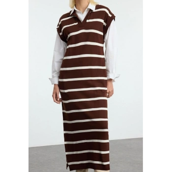 Kadın Moda Şık Tesettür Polo Yaka Standart Kol Uzun Çizgili Triko Süveter