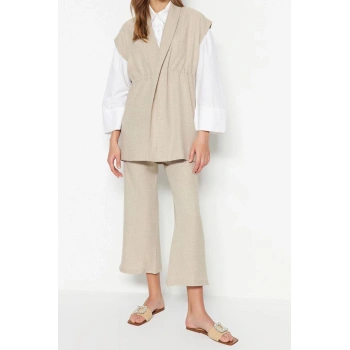Kadın Moda Şık Boru Paça Kolsuz Krem İçten Bağlamalı Keten Görünümlü Kimono-Pantolon Dokuma Takım