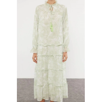 Kadın Moda Şık Tesettür Maxi Boy Hakim Yaka Regular Dokuma Şifon Çiçek Desenli Elbise