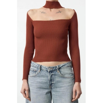 Kadın Moda Şık Kare Yaka Reglan Kol Regular Yaka Detaylı Triko Kazak