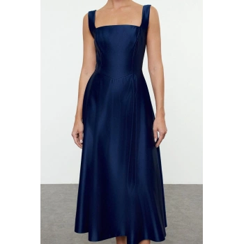 Kadın Moda Şık Midi Boy Kare Yaka Fitted Elbise