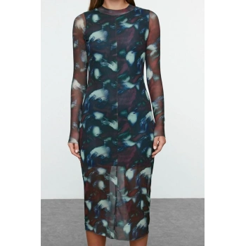 Kadın Moda Şık Midi Boy Dik Yaka Slim İndigo Baskılı Tül Astarlı Vücuda Oturan Örme Elbise