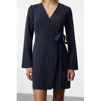 Kadın Moda Şık Mini Boy Kruvaze Regular Çizgili Dokuma Elbise
