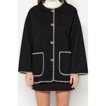 Kadın Moda Şık Regular Bisiklet Yaka Standart Nakışlı Astarsız Nakış Detaylı Kaban