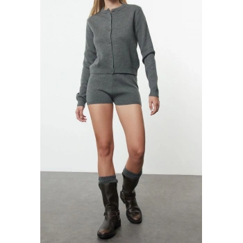 Kadın Moda Şık Regular Uzun Boy Uzun Kollu Premium İplik Özel İplik Şortlu Alt-Üst Takım