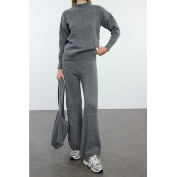 Kadın Moda Şık Regular Uzun Boy Uzun Kollu Çanta Detaylı Triko Alt-Üst Takım