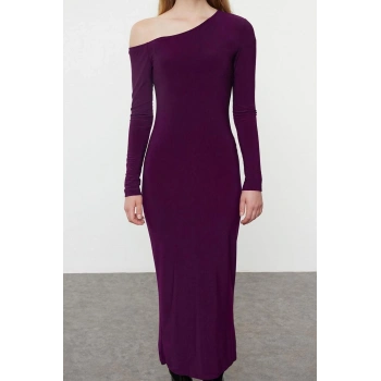 Kadın Moda Şık Maxi Boy Asimetrik Yaka Fitted Düz Detaylı Vücuda Oturan Esnek Örme Elbise