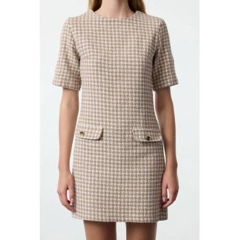 Kadın Moda Şık Mini Boy Bisiklet Yaka Regular Kazayağı Düz Kesim Düğme Detaylı Tüvit Dokuma Elbise