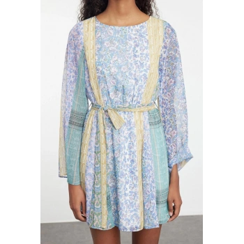 Kadın Mini Boy Bisiklet Yaka Regular Çiçek Desenli Eteği Belden Açılan Astarlı Dokuma Şifon Elbise