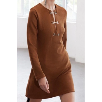 Kadın Moda Mini Boy Bisiklet Yaka Regular Limited Edition Aksesuar Detaylı Süet Kışlık Dokuma Elbise