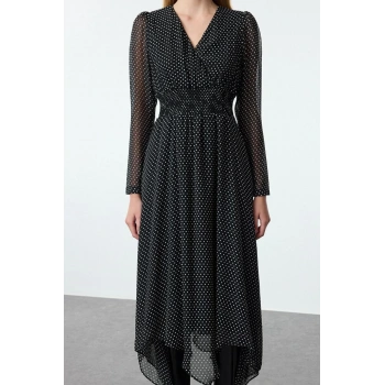 Kadın Midi Boy Kruvaze Puantiyeli A Kesim Yaka Mendil Etek Detaylı Astarlı Şifon Dokuma Elbise