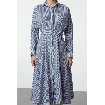 Kadın Moda Şık Midi Boy Gömlek Yaka Regular Kuşaklı Çizgili Dokuma Gömlek Elbise