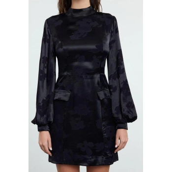 Kadın Moda Şık Mini Boy Dik Yaka Regular A Kesim Balon Kollu Jakar Saten Dokuma Elbise