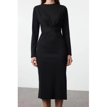 Kadın Moda Şık Midi Boy Bisiklet Yaka Slim %100 Pamuk Bağlama Detaylı Vücuda Oturan Örme Elbise
