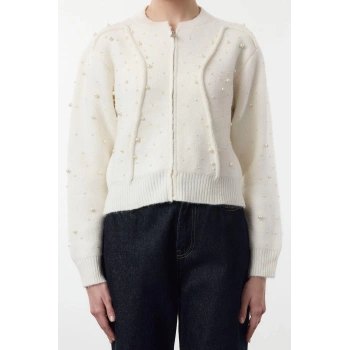 Kadın Moda Şık Bomber Yaka Standart Kol Regular Yumuşak Fermuarlı Taşlı Mont Görünümlü Triko Hırka