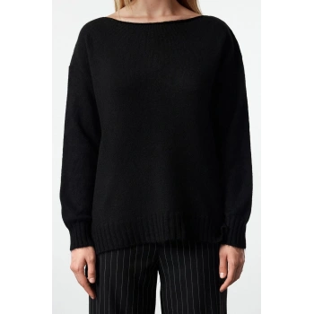 Kadın Moda Şık Kayık Yaka Standart Kol Regular Yünlü Basic Triko Kazak