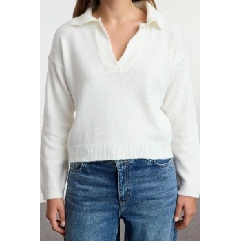 Kadın Moda Şık Polo Yaka Standart Kol Regular Geniş Kalıp Yumuşak Dokulu Basic Triko Kazak