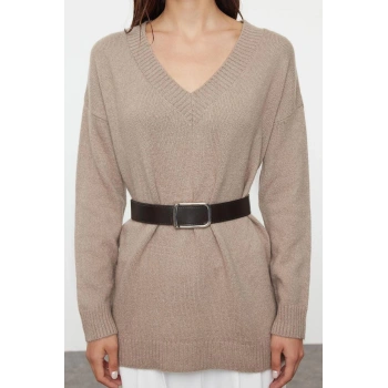 Kadın Moda Şık V Yaka Standart Kol Uzun Geniş Kalıp Kemerli Yumuşak Dokulu Triko Kazak