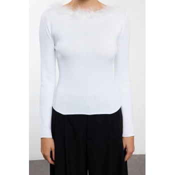 Kadın Moda Şık Carmen Yaka Standart Kol Regular Yaka Detaylı Triko Kazak