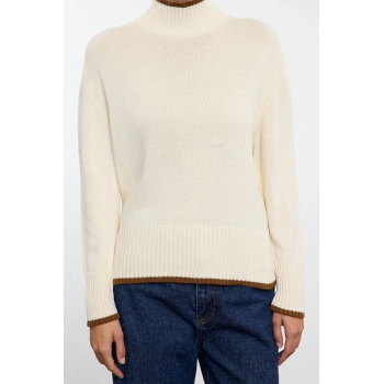 Kadın Moda Şık Dik Yaka Standart Kol Regular Geniş Kalıp Basic Renk Bloklu Triko Kazak