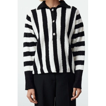 Kadın Moda Şık Polo Yaka Standart Kol Regular Yumuşak Dokulu Buklet İplik Çizgili Triko Kazak