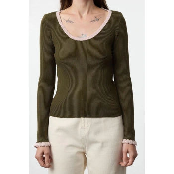 Kadın Moda Şık Havuz Yaka Standart Kol Regular Fitilli Renk Bloklu Triko Kazak