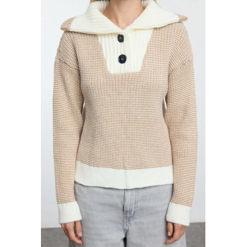 Kadın Moda Şık Devrik Yaka Standart Kol Regular Yaka Detaylı Triko Kazak