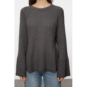 Kadın Moda Şık Bisiklet Yaka Standart Kol Regular Geniş Kalıp Peplum Detaylı Triko Kazak