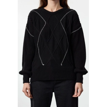 Kadın Moda Şık Bisiklet Yaka Standart Kol Regular Geniş Kalıp Örgü Detaylı Triko Kazak