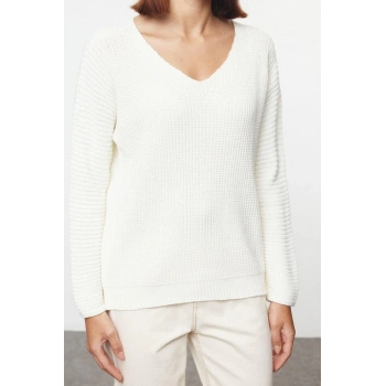 Kadın Moda Şık V Yaka Standart Kol Regular Geniş Kalıp Basic Triko Kazak