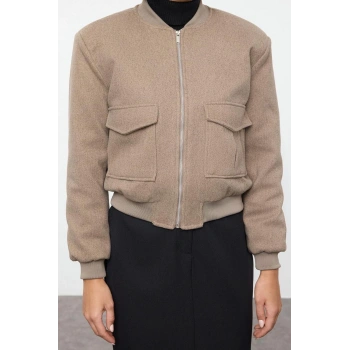 Kadın Moda Şık Regular Hakim Yaka Standart Düz Astarlı Regular Örme Kaşe Bomber Ceket Mont