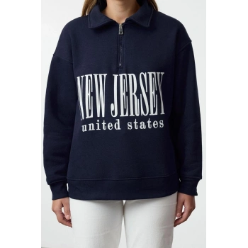 Kadın Oversize Fermuarlı Yaka Uzun Kalıp Kalın Polarlı Slogan Baskılı Fermuarlı Örme Sweatshirt