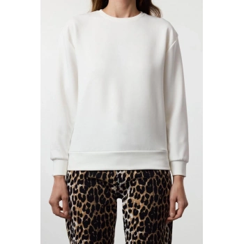 Kadın Oversize Bisiklet Yaka Uzun More Sustainable Geniş Kalıp Yumuşak Kumaşlı Örme Sweatshirt