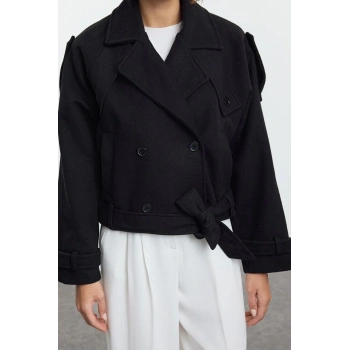 Kadın Moda Şık Regular Ceket Yaka Standart Düz Astarlı Yumuşak Dokulu Mevsimlik Kısa Kaşe Kaban