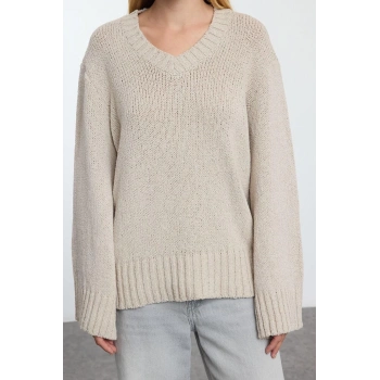 Kadın Moda Şık V Yaka Standart Kol Regular Geniş Kalıp Basic Triko Kazak